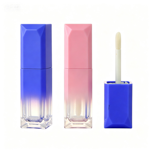 Tubo de Brillo Labial Cuadrado de Plástico Degradado Rosa Azul, Envase Cosmético Vacío de 5ml con Tapa de Rosca y Superficie Esmerilada - Product Image 1