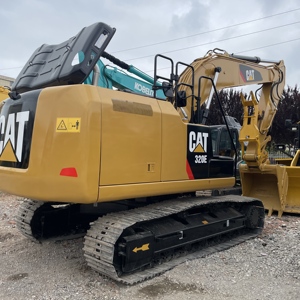 รถขุด CAT320E ประสิทธิภาพสูง แข็งแกร่ง ทนทาน เหมาะสำหรับงานขุดลึกและตัดดินบนพื้นที่ลาดชันในโครงการก่อสร้างถนนขนาดใหญ่ - Product Image 1