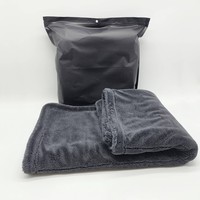 Serviette de séchage automobile en microfibre super absorbante sans bords 1300 GSM, double face, boucles torsadées, séchage rapide, tissage uni pour le detailing automobile