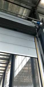 <span class=keywords><strong>Porte</strong></span> de <span class=keywords><strong>garage</strong></span> <span class=keywords><strong>sectionnelle</strong></span> et fiable Design moderne Large sélection de portes empilables en métal - Product Image 3