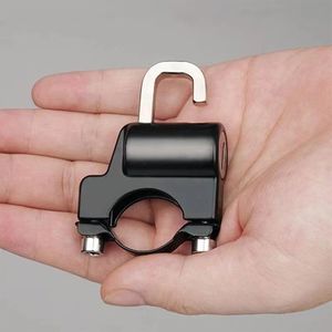 Verrou antivol pour <span class=keywords><strong>casque</strong></span>, support de guidon, <span class=keywords><strong>moto</strong></span>, <span class=keywords><strong>moto</strong></span> électrique, verrou de sécurité universel en métal, guidon de 22mm à 28mm - Product Image 2