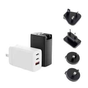 65W PD <span class=keywords><strong>Chargeur</strong></span> 3 ports USB-C USB-A Adaptateur de voyage Interchangeable AC Plug Charge rapide type-c pour téléphone portable OTP OVP Protégé - Product Image 1