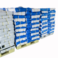 Bâche en PE légère, imperméable et résistante aux UV, avec bords renforcés, options de taille et de couleur personnalisables pour tentes de camion