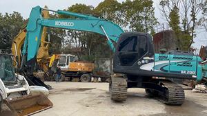 Kobelco มือสอง SK200เครื่องขุดขนาดเล็กวาล์วไฮดรอลิกคาวาซากิปั๊มเครื่องยนต์คัมมินส์20ton จากญี่ปุ่น - Product Image 4