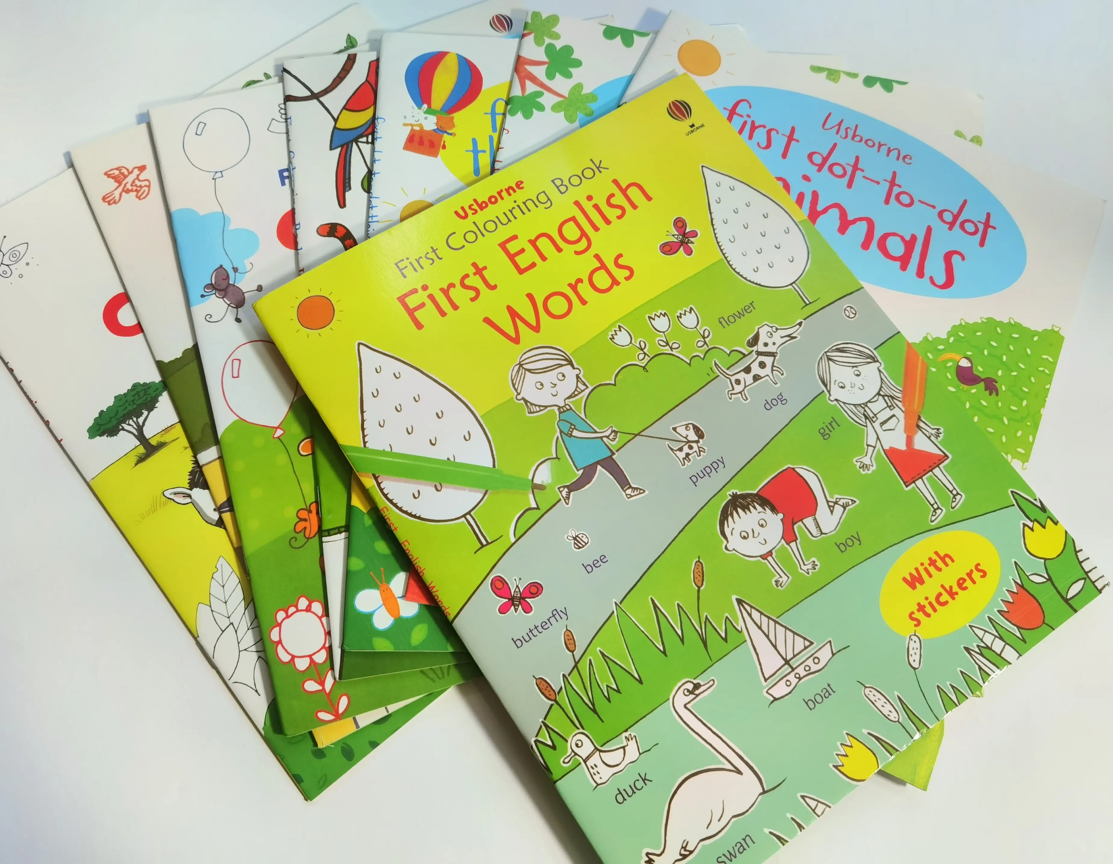 От 2 до 7 лет книжка-раскраска Разноцветные Детские футболки сцены головоломки на английском языке с картинками наклейки