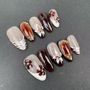 <span class=keywords><strong>Uñas</strong></span> Postizas de Almendra Hechas a Mano de Alta Calidad al por Mayor de Fábrica, <span class=keywords><strong>Color</strong></span> Café, Estilo Floral de Verano, Reutilizables - Product Image 4