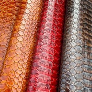Stock Lots No MOQ pelle di serpente <span class=keywords><strong>in</strong></span> rilievo pitone di buona qualità - Product Image 4