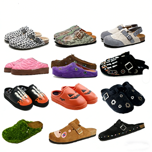 Mules sabots unisexe personnalisées à enfiler avec soutien <span class=keywords><strong>de</strong></span> la voûte plantaire en daim <span class=keywords><strong>de</strong></span> vache, pantoufles Birken d'hiver en liège avec impression <span class=keywords><strong>de</strong></span> patch croisé - Product Image 3
