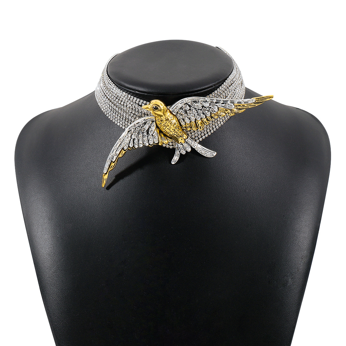New Trend Women's Flying Birds Pendant Choker Necklace Multilayer