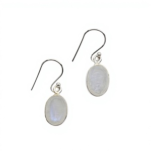 Boucles d'oreilles pendantes ovales en argent sterling 925 poli de haute qualité, style bohème simple, avec pierre de lune bleue chatoyante, vente en gros - Product Image 3