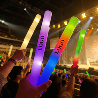 Bâton lumineux LED coloré personnalisé, bâton lumineux clignotant, baguette lumineuse pour concert, baguette lumineuse pour mariage, fête