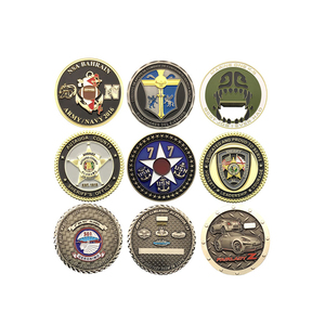 Personalizzato inciso monete medaglione moneta in metallo badge con università Americana <span class=keywords><strong>di</strong></span> stile <span class=keywords><strong>di</strong></span> disegno - Product Image 2