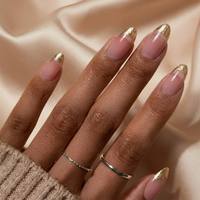 Prêt à expédier – 24 faux ongles à presser, style French manucure dorée, rose nude, longs, amande, texturés, métalliques, réutilisables – Vente en gros