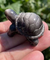 Sculpture de tortue en obsidienne argentée naturelle de forme libre, mini tortue en cristal sculptée à la main, amulette de protection, vente en gros