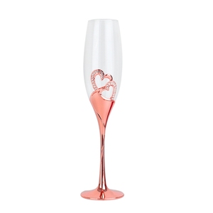 Vente de gros Flûtes romantiques en forme de cœur pour mariage et verres à <span class=keywords><strong>champagne</strong></span> en métal Verre à <span class=keywords><strong>champagne</strong></span> en acier inoxydable - Product Image 4