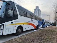 Bus de tourisme de luxe diesel Euro 3 Zhongtong neuf à vendre, bus de passagers Zhongtong LCK6132D, 75 places