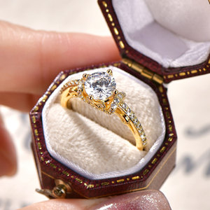 Anillos de Moissanita Redondos de 1ct con Certificación GRA, Color D, VVS1, con Halo Oculto, Chapados en Oro de 14K sobre Cobre, Joyería para Mujer - Product Image 4