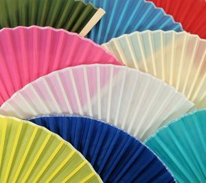 Abanico Plegable con Diseño y Color Personalizados para Regalos Promocionales, Decoración de Festivales, Recuerdos de Boda y Artículos para Fiestas - Product Image 3