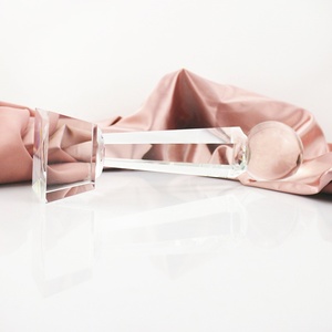 Grand trophée de football fantastique de récompenses sportives colorées par cuivre d'or et d'argent personnalisées avec boule de cristal extravagante sur le dessus - Product Image 5