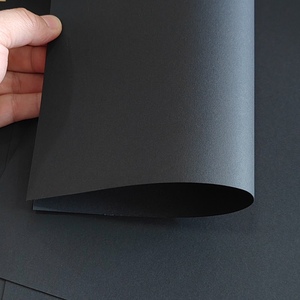 250g giấy kraft Đen nhà máy giấy bền kéo mạnh các tông đen để in bao bì một mặt tráng giấy thủ công hóa học - Product Image 1