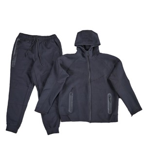 Conjunto Deportivo de Dos Piezas Personalizado Unisex de Alta Calidad, 100% Algodón, Absorbente de Sudor, Pantalones y Chaqueta Deportiva - Product Image 5