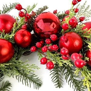 Chất lượng cao norfolk thông giáng sinh vòng hoa với quả mọng màu đỏ và quả bóng thông NÓN trang trí vòng hoa cho cửa trước cho tốt nghiệp - Product Image 4