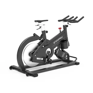 Vélo de filature de gymnastique commerciale utilisation professionnelle 20kg volant d'inertie balançoire vélo de rotation Machine d'exercice de Cycle de résistance magnétique