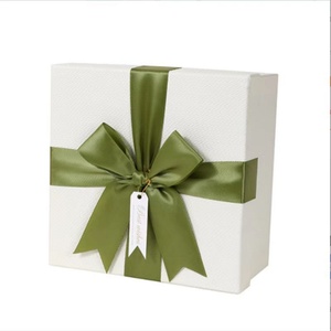 Custom Logo Wholesale White Luxury Cardboard Paper <b>Square</b> Gift Box With Green Ribbon - Product Image 1