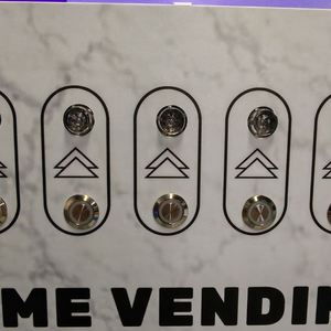 Máquina Expendedora de Belleza con Pantalla Táctil y Personalización de Marca, Máquina Expendedora de Cabello y Perfume con Elevador para Productos Frágiles - Product Image 5