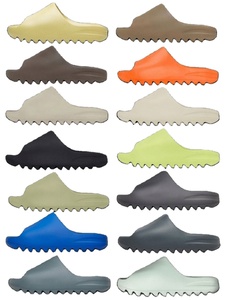Chaussons 3D imprimés de haute qualité à semelle épaisse, respirants, antidérapants, légers et confortables, en EVA, pour toutes les saisons, pour hommes et femmes - Product Image 1