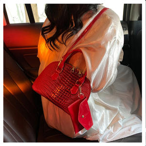 Conjunto de bolso de mano de concha en relieve de cocodrilo Premium de alta calidad para mujer, conjunto de bolso de hombro minimalista de 2 piezas y bolsos de mano - Product Image 2