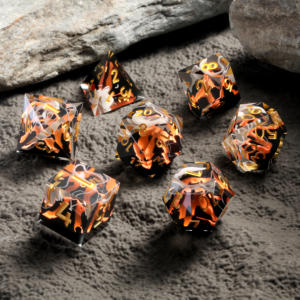 Dés de Lave Dungeons & Dragons - Ensemble de dés de jeu de rôle en résine époxy à bords tranchants avec design éruption volcanique - Product Image 4