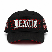 Cappellino da Baseball Ricamato con Lettere in Stile Old English, Logo Personalizzato, Grafica Fulmine, Snapback, Sottocappello Rosso con Arte Tatuata