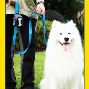 Sac à déjections pour animaux de compagnie compact et haute capacité, en tissu Oxford imperméable, avec pochette distributrice pour les excréments de chien, portable pour les voyages et l'extérieur - Product Image 5