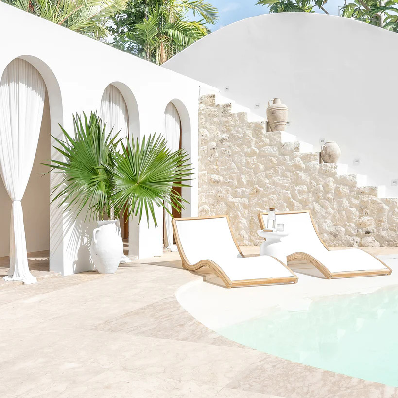 New fashion pool side chaise daybed teak and outdoor fabric sling seat curved sun loungers