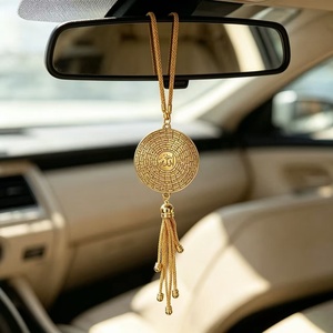 Ornement de voiture islamique, 99 noms d'<span class=keywords><strong>Allah</strong></span>, calligraphie arabe sculptée en or, pendentif pour rétroviseur avec pompon - Product Image 4