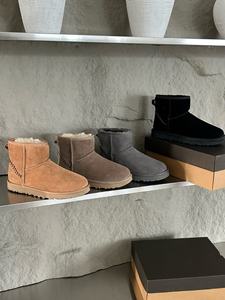 Bottes d'hiver en cuir pour hommes, personnalisées, de haute qualité, chaussures en laine, bottes de neige rétro chaudes et élégantes en tricot - Product Image 2