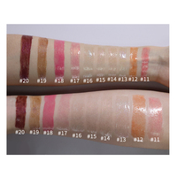 Marque privée OEM 32 COULEURS Couleur organique brillante Nude Shimmer Lip Gloss longue durée Waterproof Lipgloss