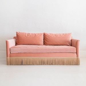 Canapé à franges en velours rose, canapé rembourré vintage, mobilier sur mesure pour hall d'hôtel, suites de luxe, salons et projets de design - Product Image 2