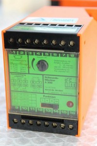 Statu Quo Monitor A300 Typ 33-B -DA0001 - Product Image 1