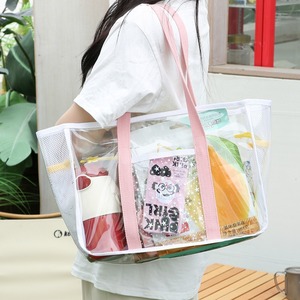 กระเป๋าเดินทางใส PVC สีชมพู กันน้ำ กระเป๋าสะพายสำหรับผู้หญิง สำหรับเดินทาง ท่องเที่ยวกลางแจ้ง ชายหาด ว่ายน้ำ - Product Image 2