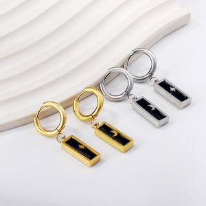 Precio de Fábrica: Conjunto de Joyería de Acero Inoxidable con Baño de Oro de 18K, que incluye Pulsera de Eslabones Cubanos Miami, Collar con Forma de Serpiente y Pendientes, Unisex y de Moda - Product Image 3