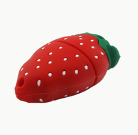 Clé USB 2.0 en PVC en forme de fraise, 1 Go, 2 Go, 4 Go, 8 Go, 16 Go, 32 Go, avec logo personnalisé