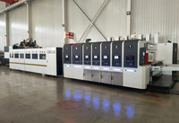 Ligne de production de fabrication de boîtes en carton ondulé avec impression flexographique, pliage, collage, rainurage, découpe rotative et emballage