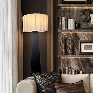 Lámpara de Pie Decorativa Vintage de 163 cm, Negra, de Madera y Tela, LED, Altura Ajustable, Iluminación para Sala de Estar y Dormitorio - Product Image 1