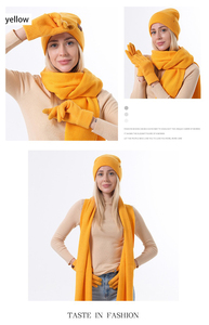 Logo personalizzato nuovo arrivo Set invernale in tre pezzi da <span class=keywords><strong>donna</strong></span> di alta qualità berretto in Cashmere invernale <span class=keywords><strong>sciarpa</strong></span> lunga lavorata a maglia <span class=keywords><strong>guanti</strong></span> intrecciati - Product Image 4