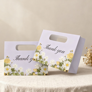 Sacchetto di <span class=keywords><strong>carta</strong></span> regalo stampato alla moda per banchetti nuziali borsa Souvenir stampata per festa di compleanno confezione regalo Logo personalizzazione - Product Image 1