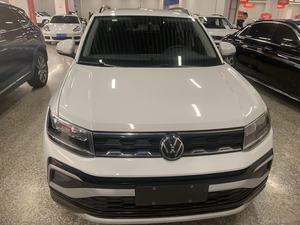 <span class=keywords><strong>Volkswagen</strong></span> <span class=keywords><strong>T</strong></span>-<span class=keywords><strong>CROSS</strong></span> 1.5L Automatic Fashion Edition 2023 - Product Image 2