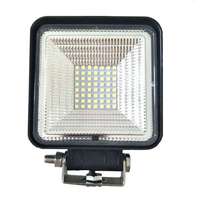 Phare de travail LED carré 56W étanche pour véhicules tout-terrain, engins de chantier, tracteurs et camions - Vente en gros 56 LED