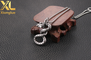จี้รูปงูไวเปอร์สแตนเลสสตีลสไตล์พังก์สำหรับทุกเพศ - Product Image 3